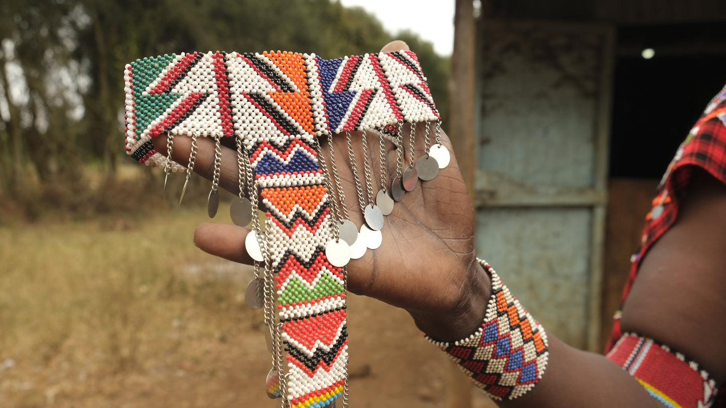 Choker necklace, handmade by Maasai women - Olgaria Beads