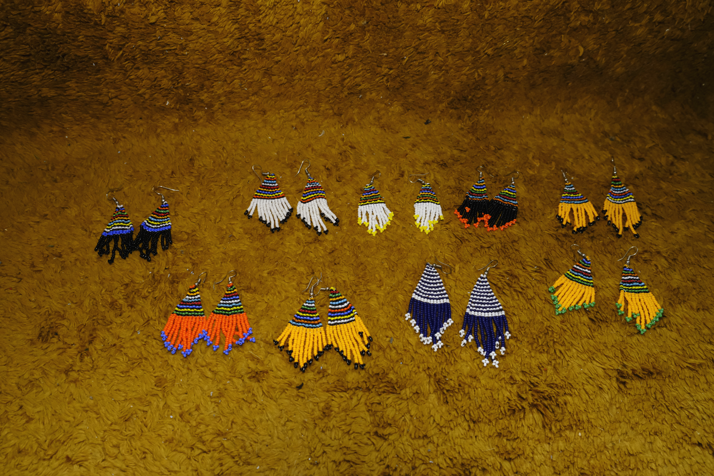 Earrings handmade by Maasai women - Olgaria Beads